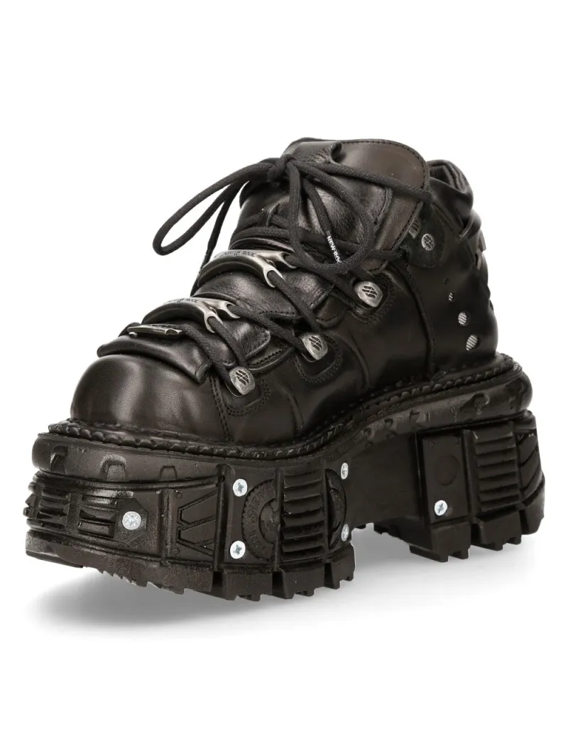 BLACK LEATHER TOWER TANK ANKLE BOOTS