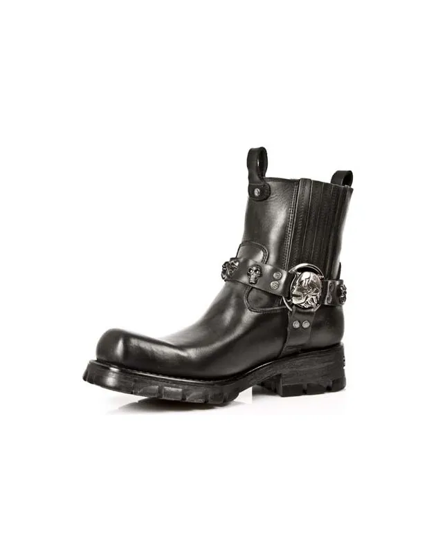 BLACK NEWROCK MOTORCYCLE ANKLE BOOTS WITH SKULL STUDS