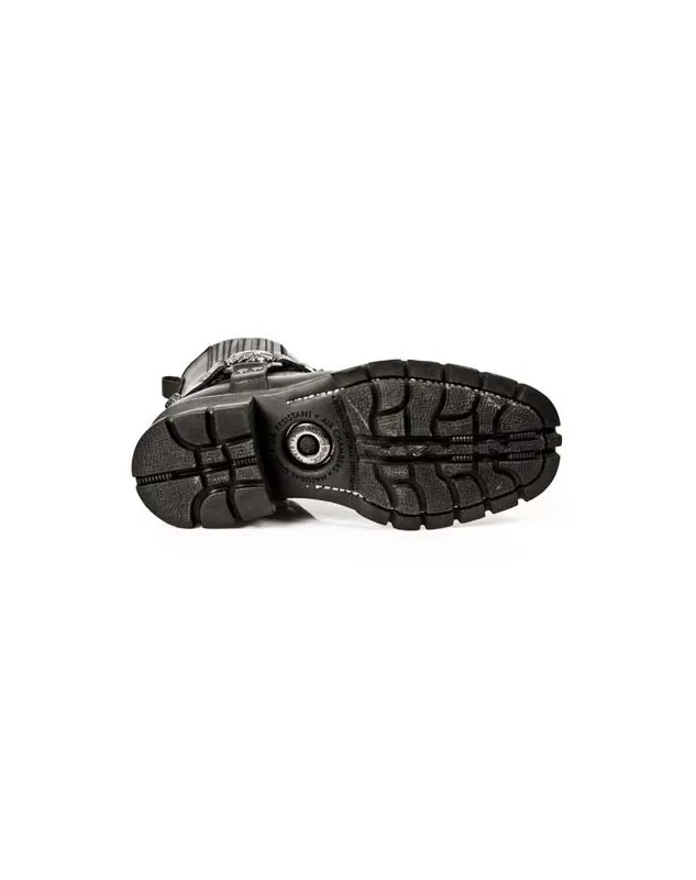BLACK NEWROCK MOTORCYCLE ANKLE BOOTS WITH SKULL STUDS