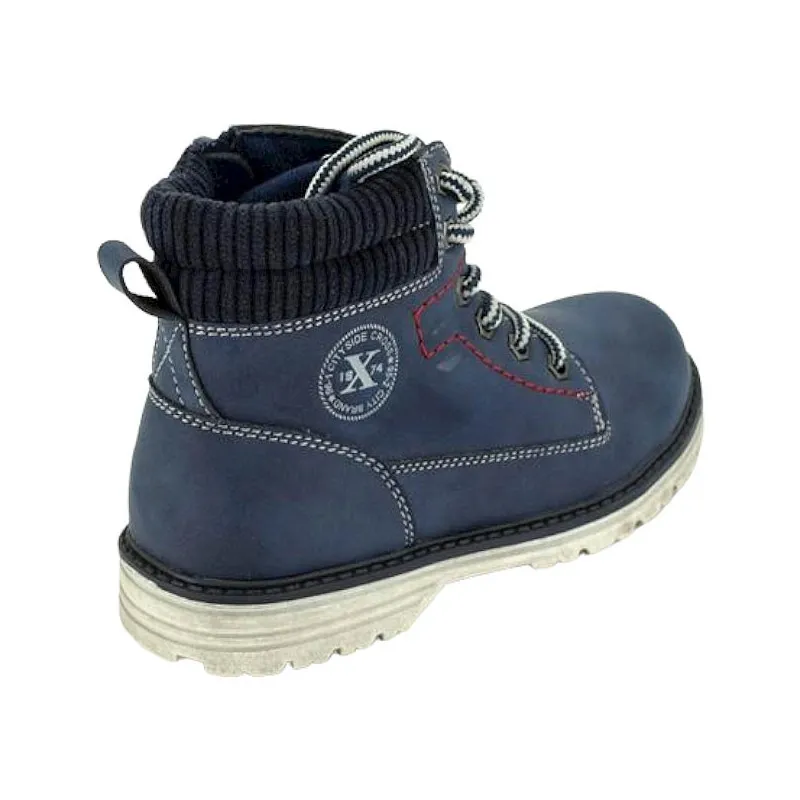 Botas de niño modernas