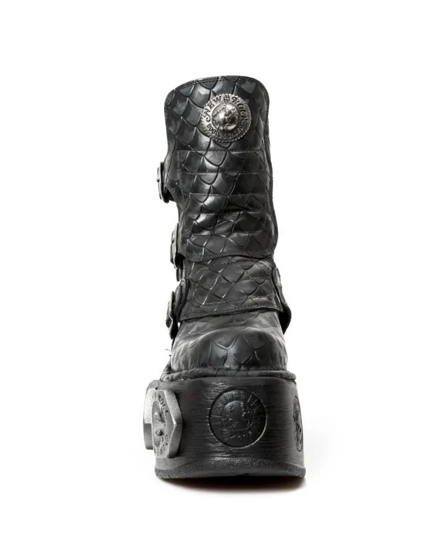 BOTAS NEGRAS DE NEWROCK DE CUERO CON TACON Y PLATAFORMA