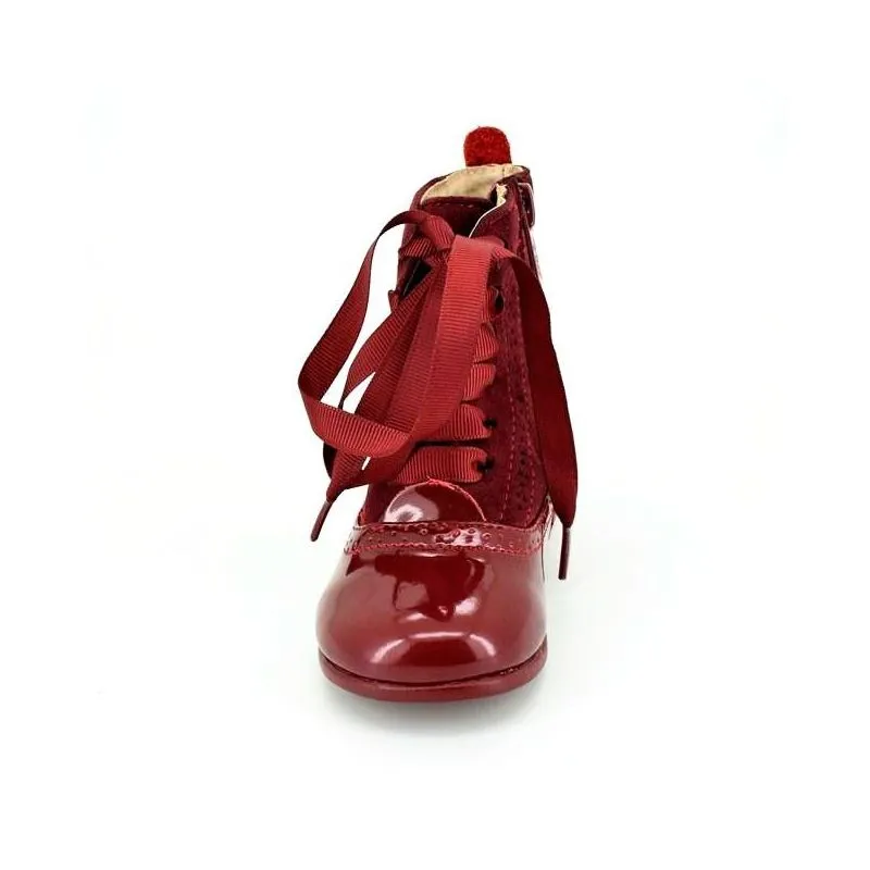 Botas pascualas de piel