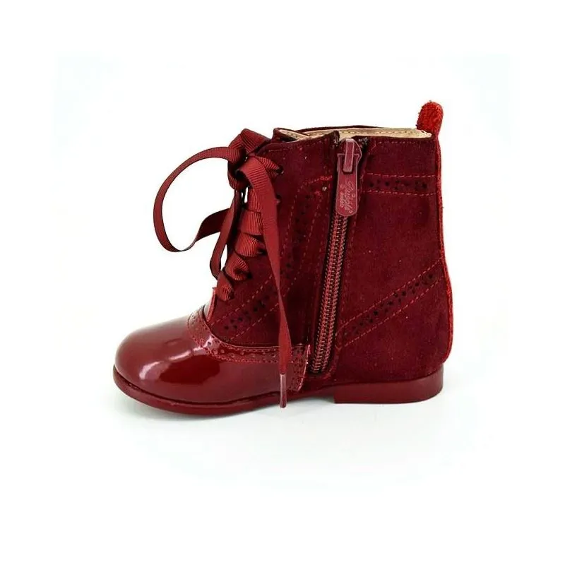 Botas pascualas de piel