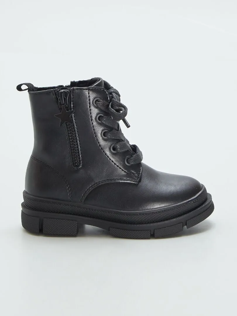 BOTINES CON CORDONES Y CIERRE  NEGRO