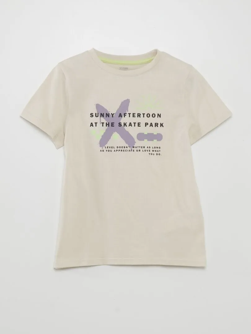 CAMISETA ESTAMPADA CON CUELLO REDONDO  BEIGE