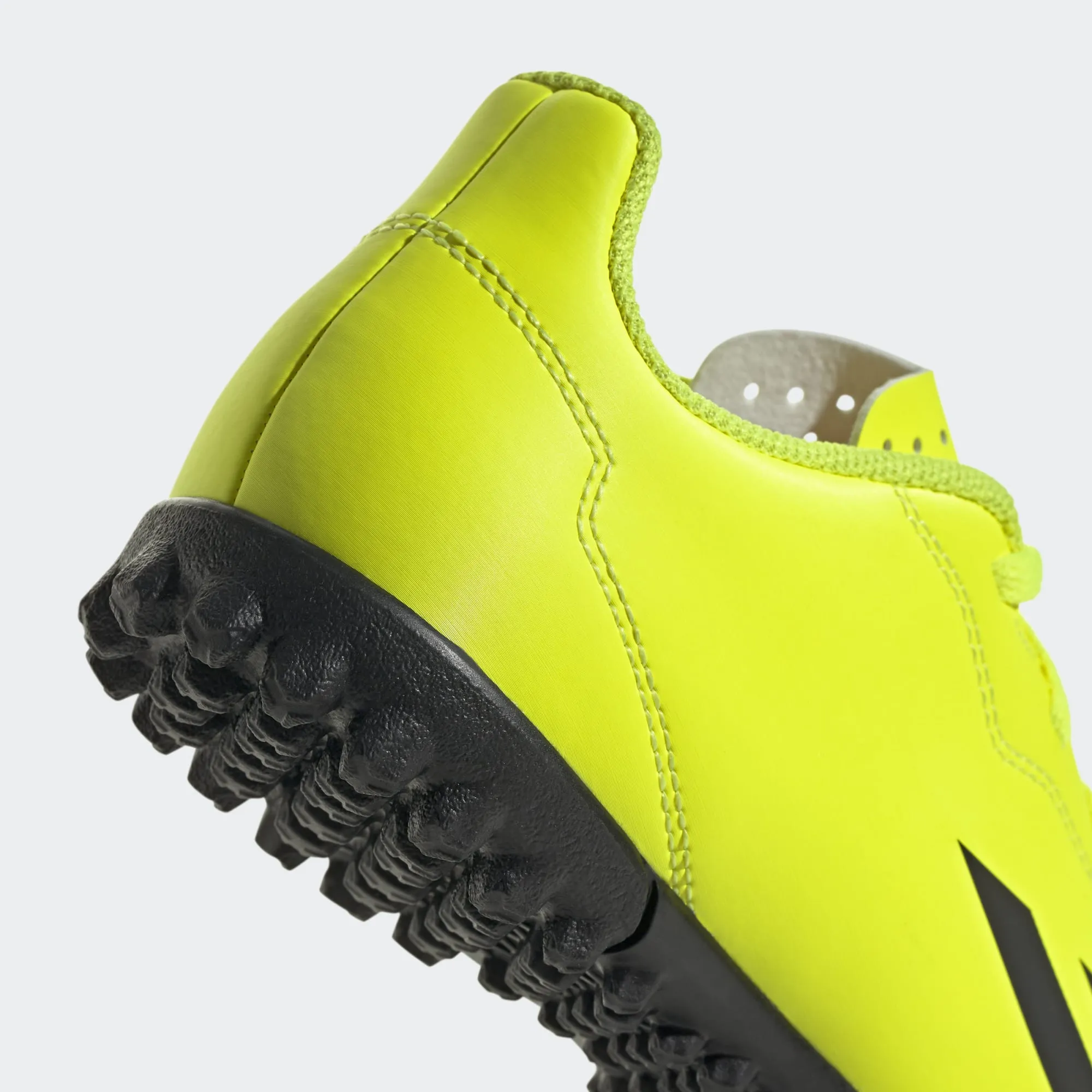 KIDS ZAPATILLAS X CRAZYFAST CLUB PASTO SINTÉTICO
