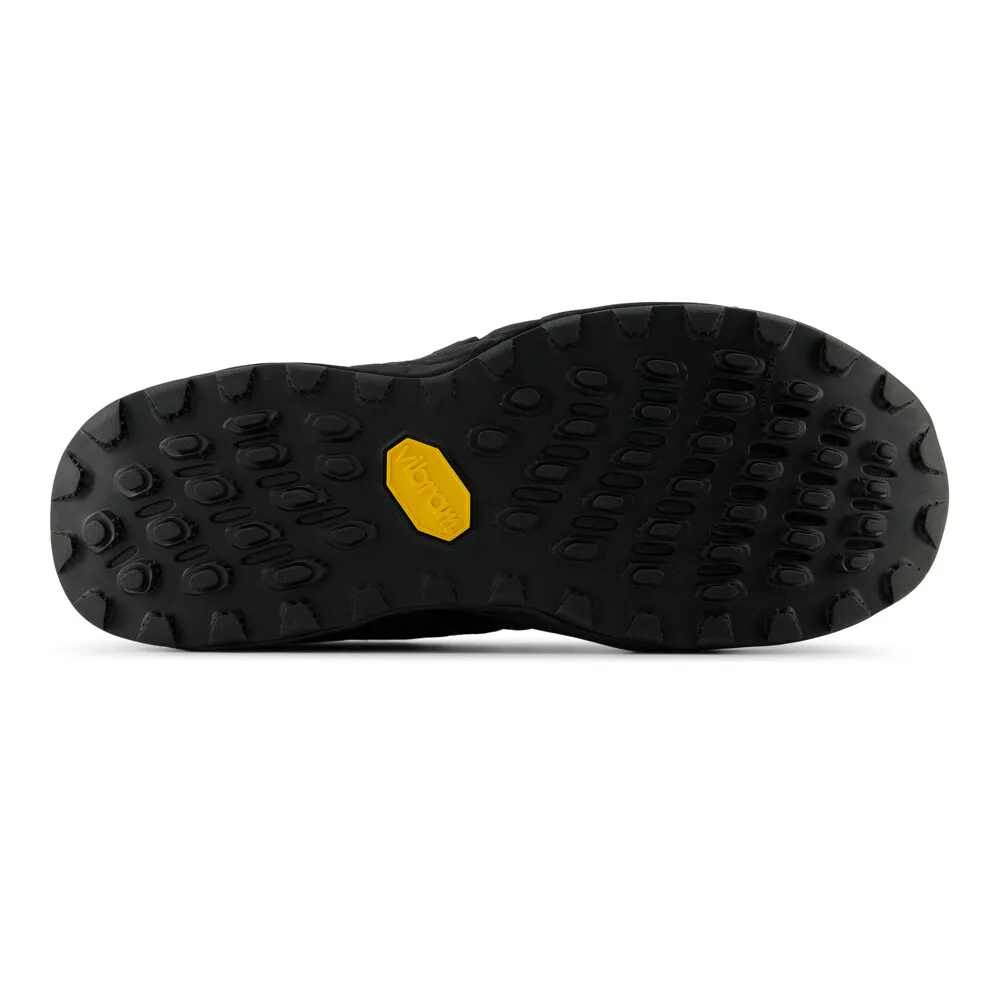 NEW BALANCE FRESH FOAM X HIERRO V8 GORETEX ZAPATILLAS TRAIL  SS25