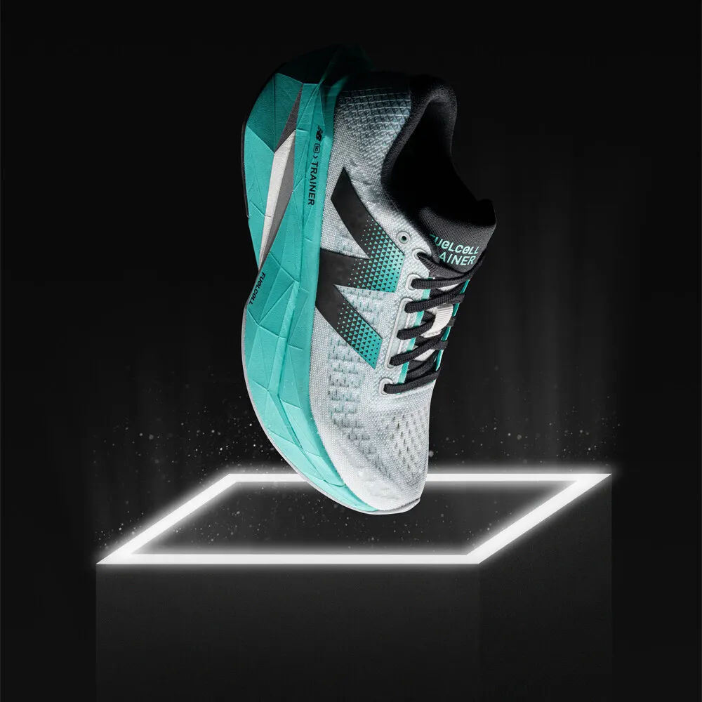 NEW BALANCE FUELCELL SUPERCOMP TRAINER V3 ZAPATILLAS RUNNING   SS25