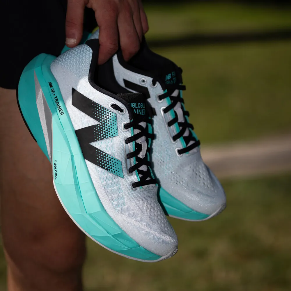 NEW BALANCE FUELCELL SUPERCOMP TRAINER V3 ZAPATILLAS RUNNING   SS25