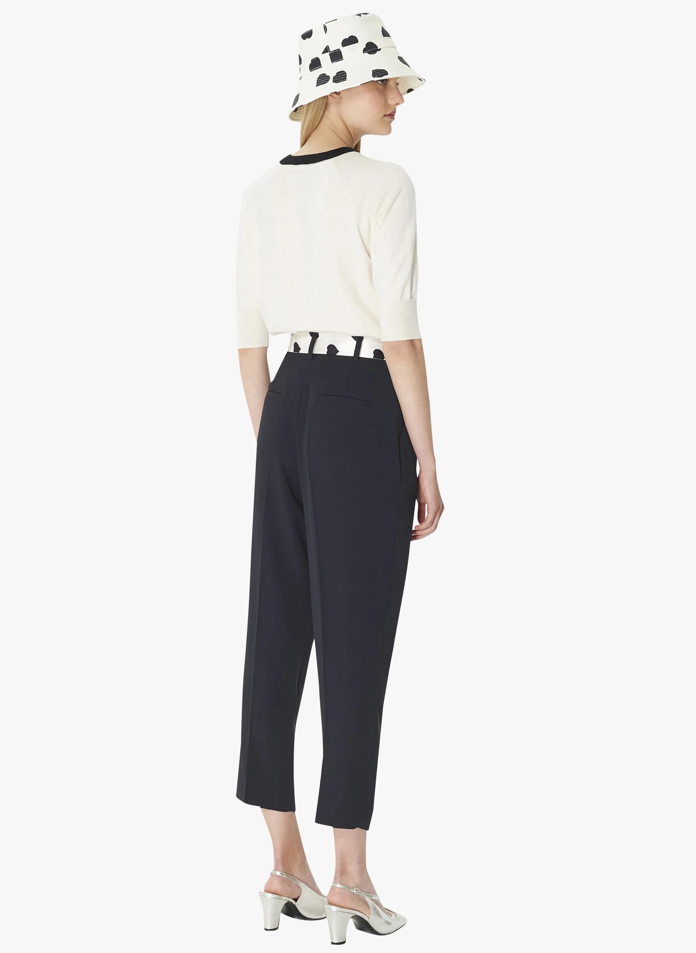 PAGA  PANTALóN TAPERED DE CREPé EN NEGRO