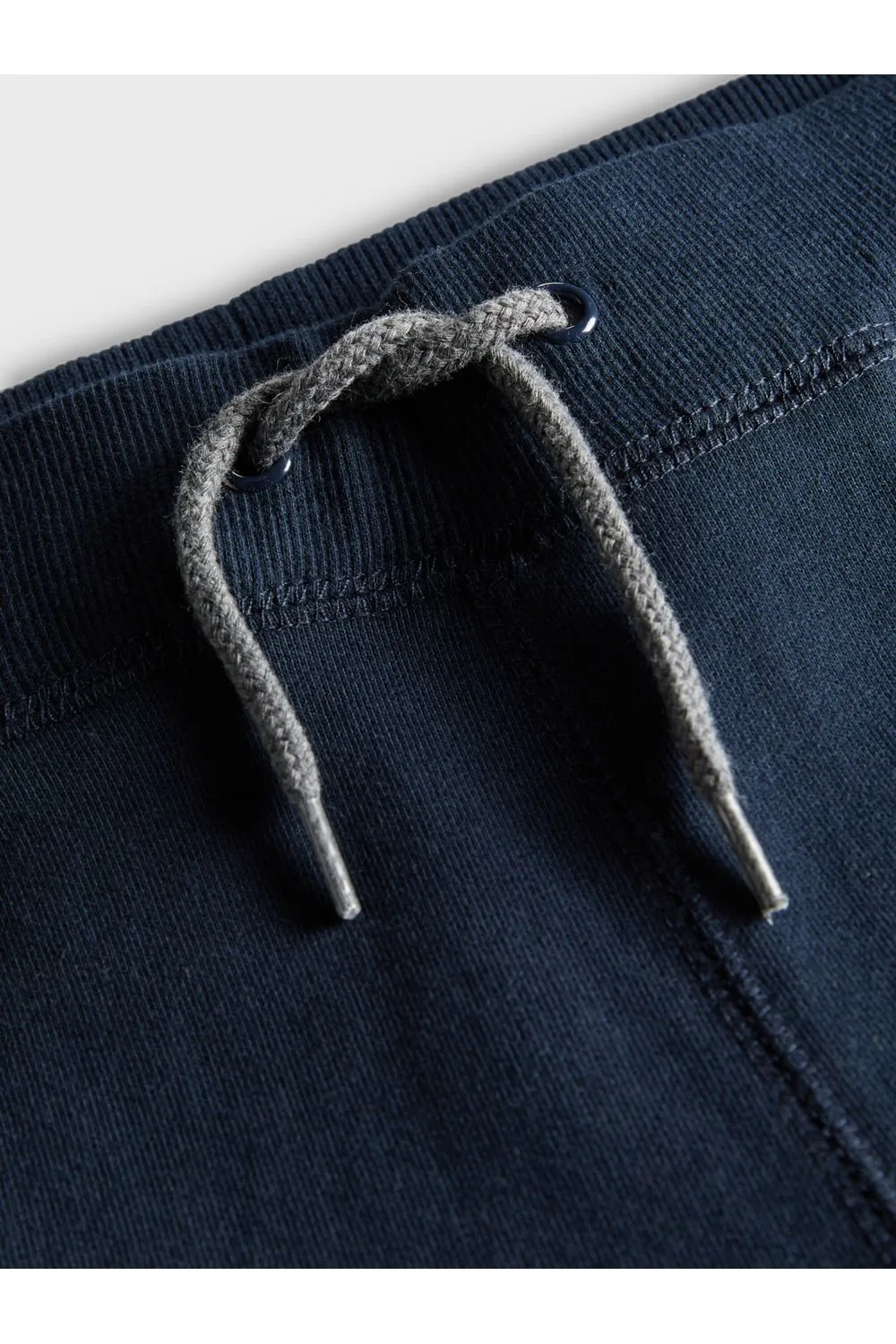 PANTALÓN DEPORTIVO