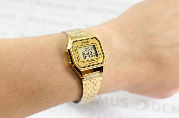 RELOJ CASIO VINTAGE  LA680WEGA9ER 