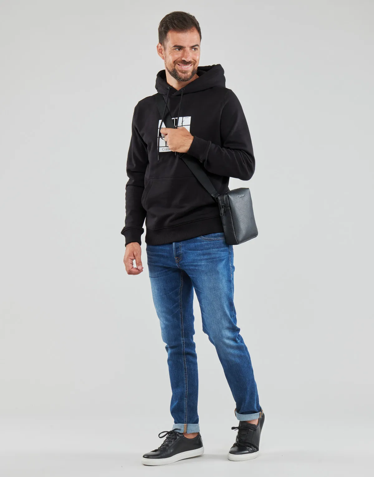 SCATTERED URBAN GRAPHIC HOODIE