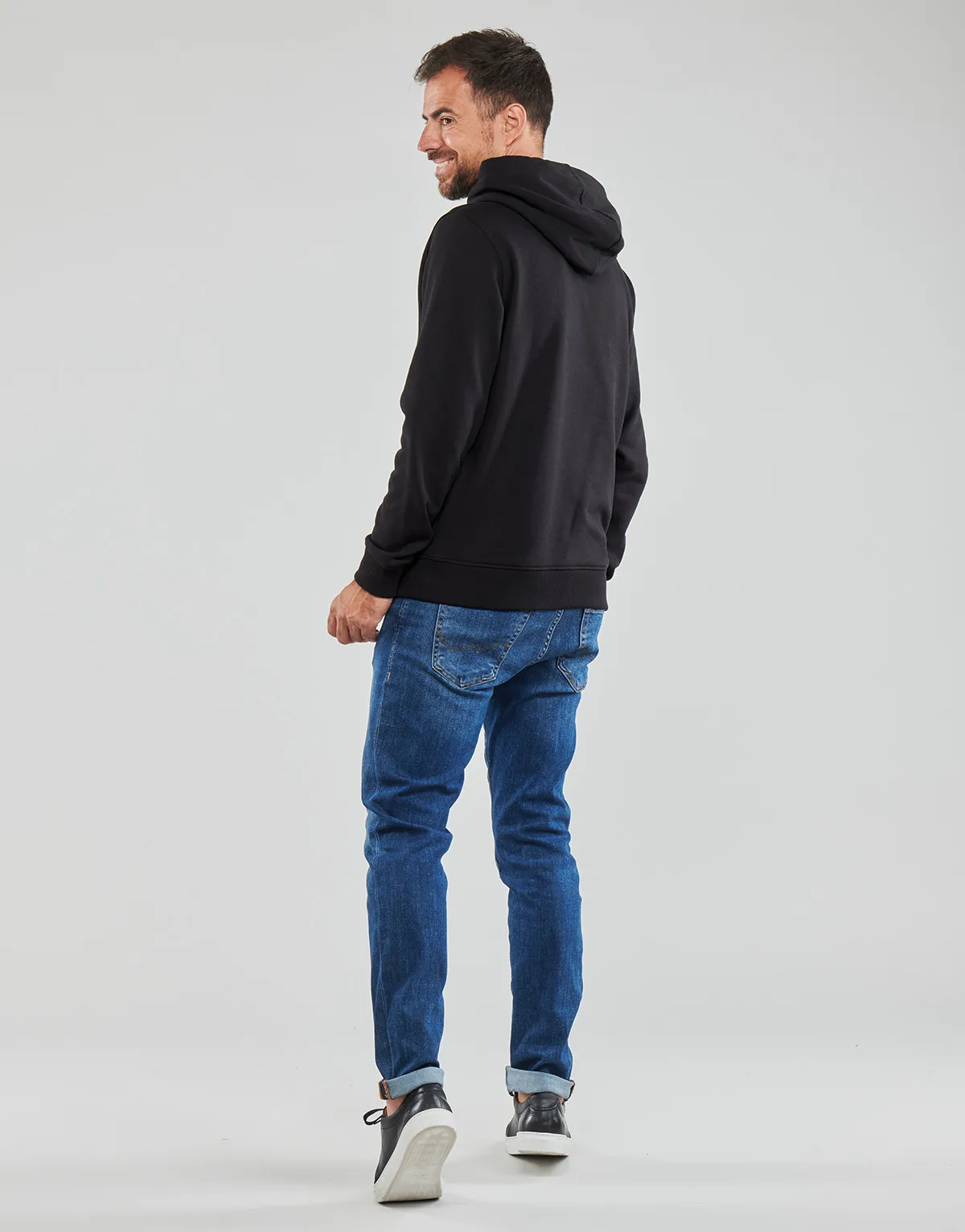 SCATTERED URBAN GRAPHIC HOODIE