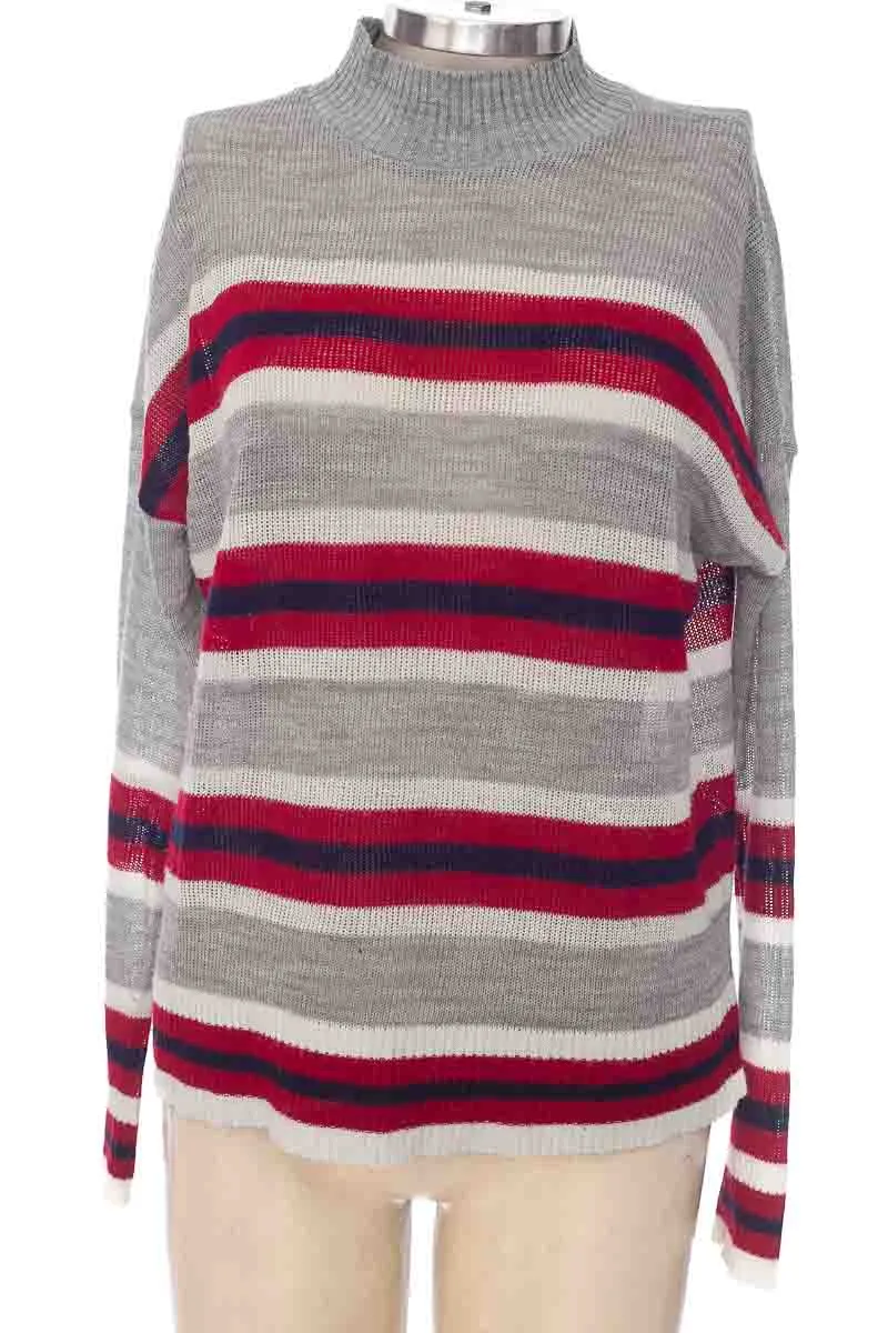 SWEATER COLOR GRIS  PACíFIKA