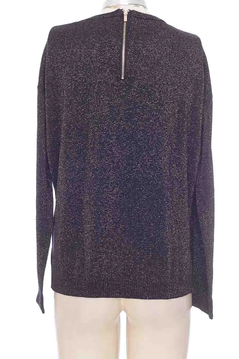 SWEATER COLOR NEGRO  SYBILLA