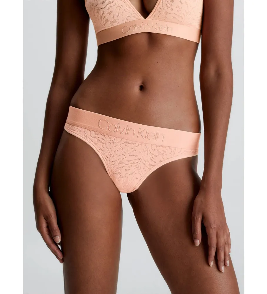 Tanga Encaje rosa