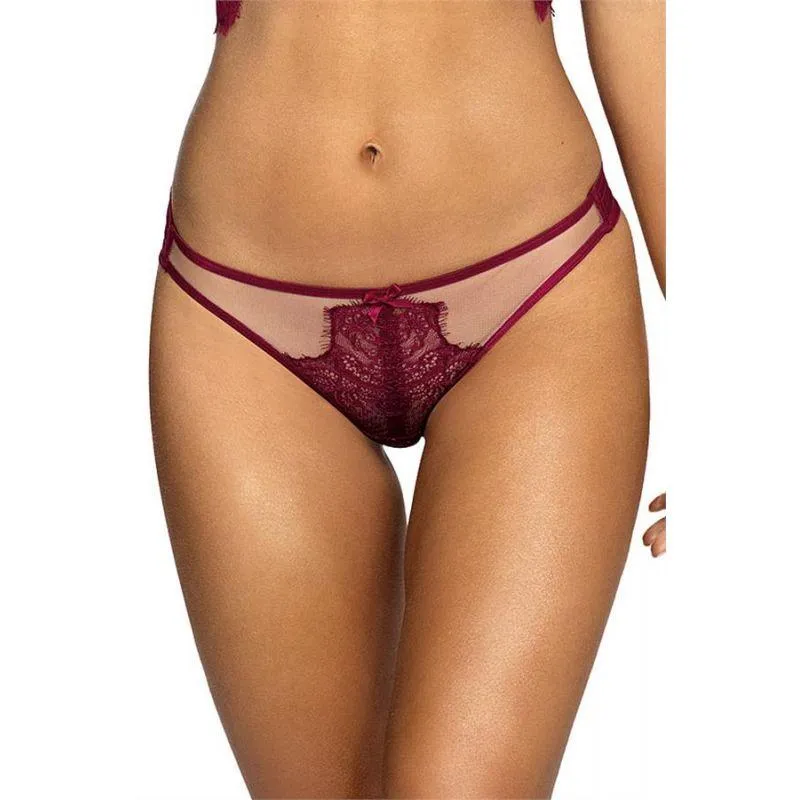 Tanga seductora de lujo burdeos