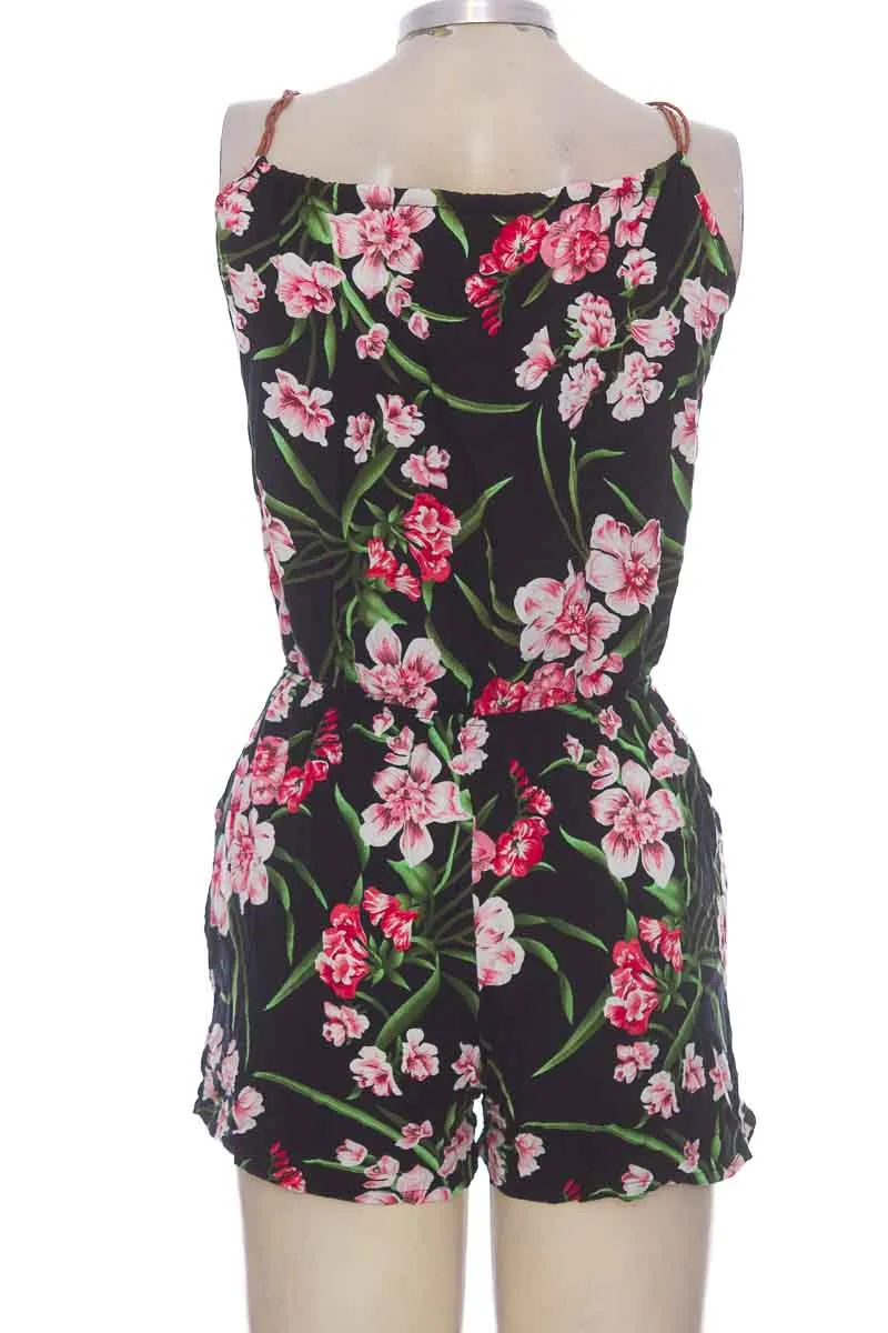 VESTIDO / ENTERIZO COLOR NEGRO  CLOSEANDO