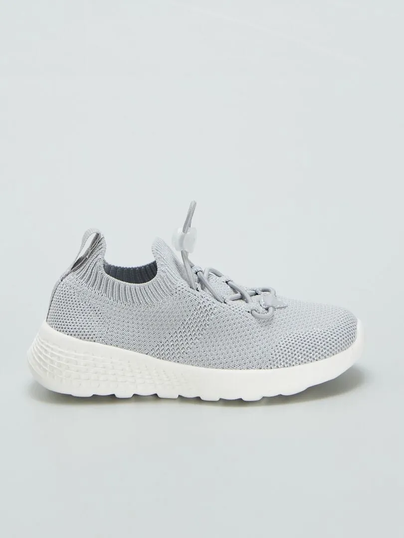 ZAPATILLAS DEPORTIVAS DE MALLA ESTILO RUNNING  GRIS