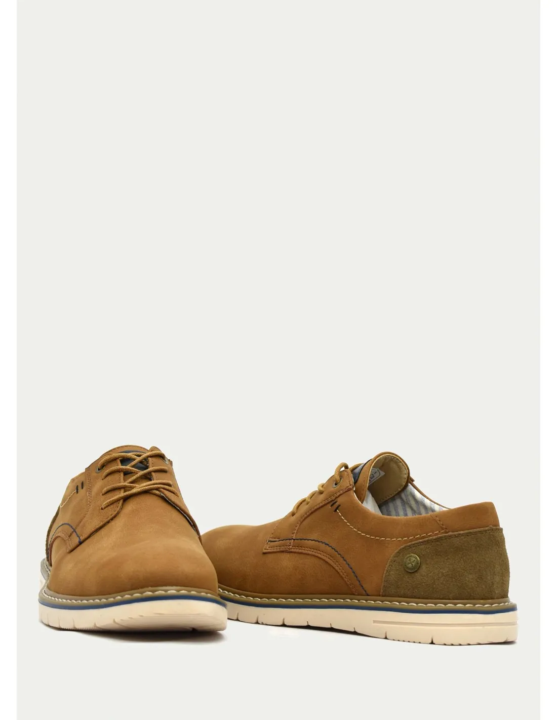 ZAPATO CASUAL XTI 142526 CAMEL 